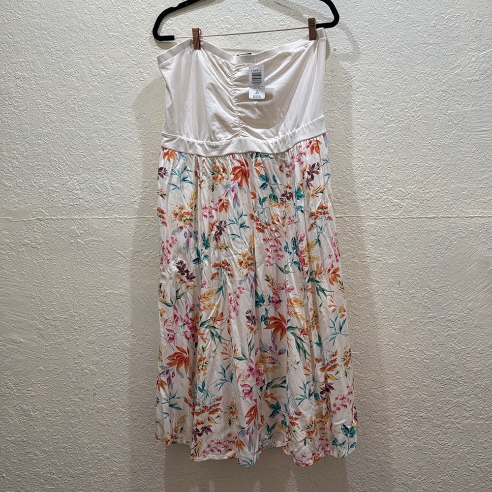 Torrid Tube Top Dress Cream Floral with Pockets Size 2X Brand New with Tags